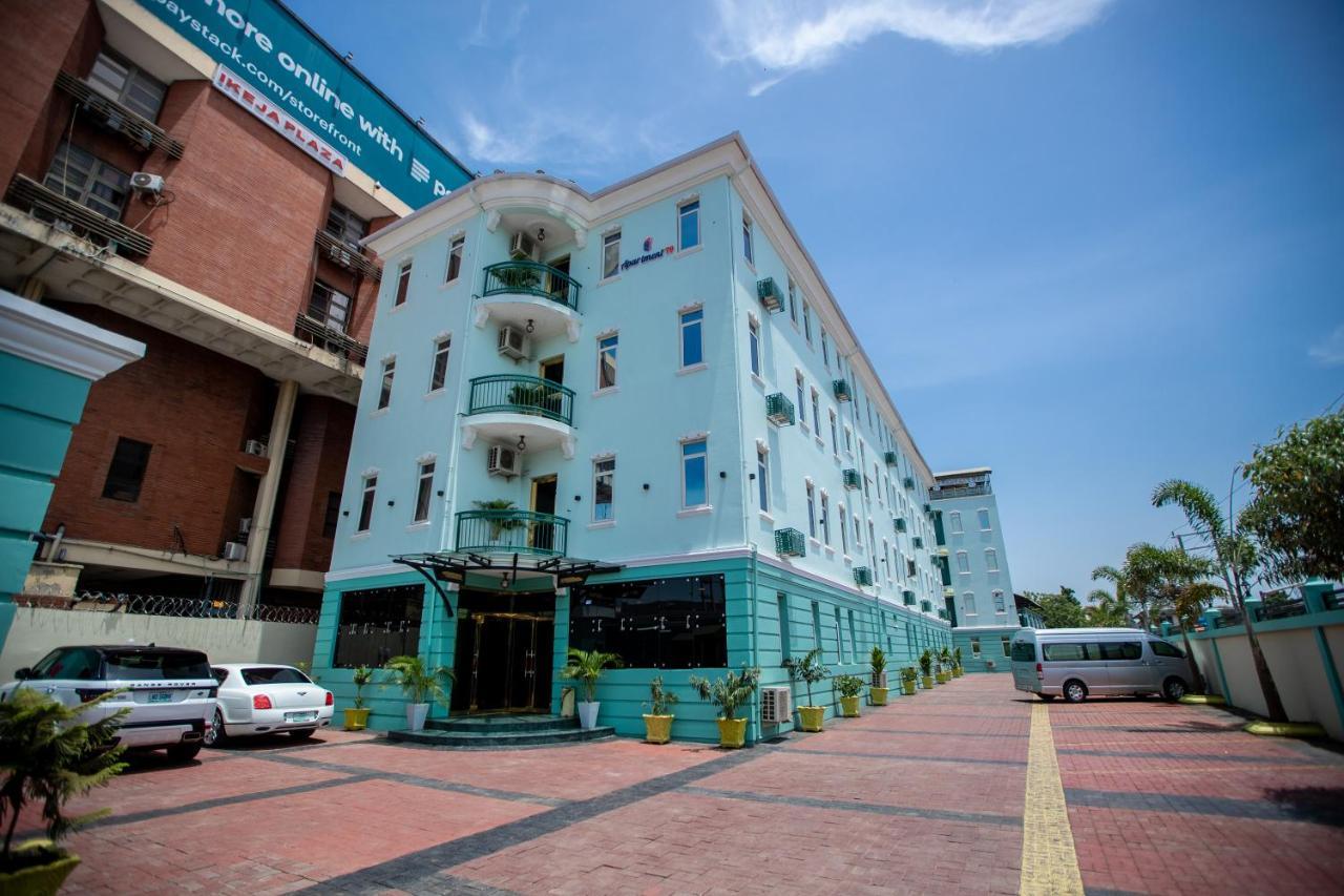 Apartment 79 Hotel & Suite อีเคจา ภายนอก รูปภาพ
