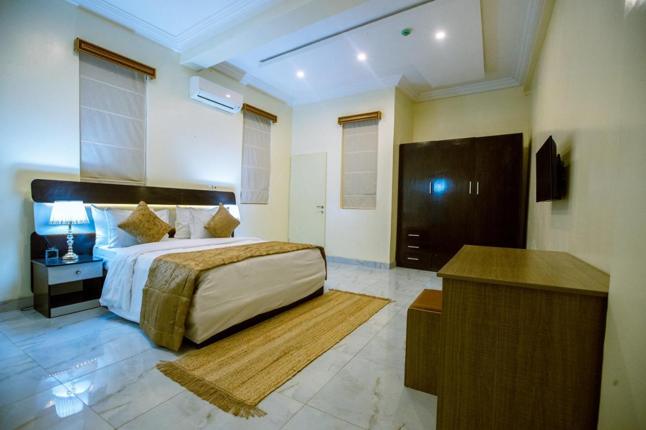 Apartment 79 Hotel & Suite อีเคจา ภายนอก รูปภาพ