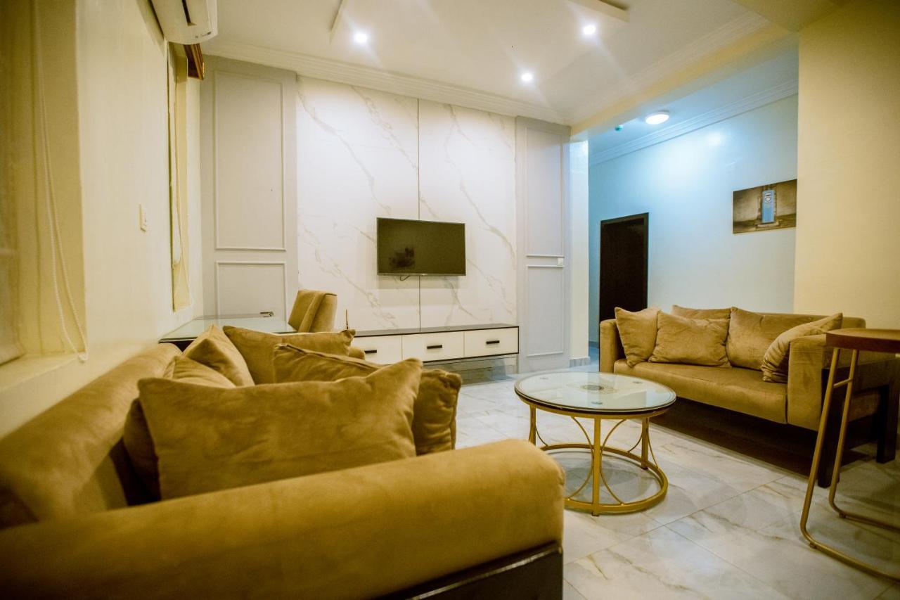 Apartment 79 Hotel & Suite อีเคจา ภายนอก รูปภาพ