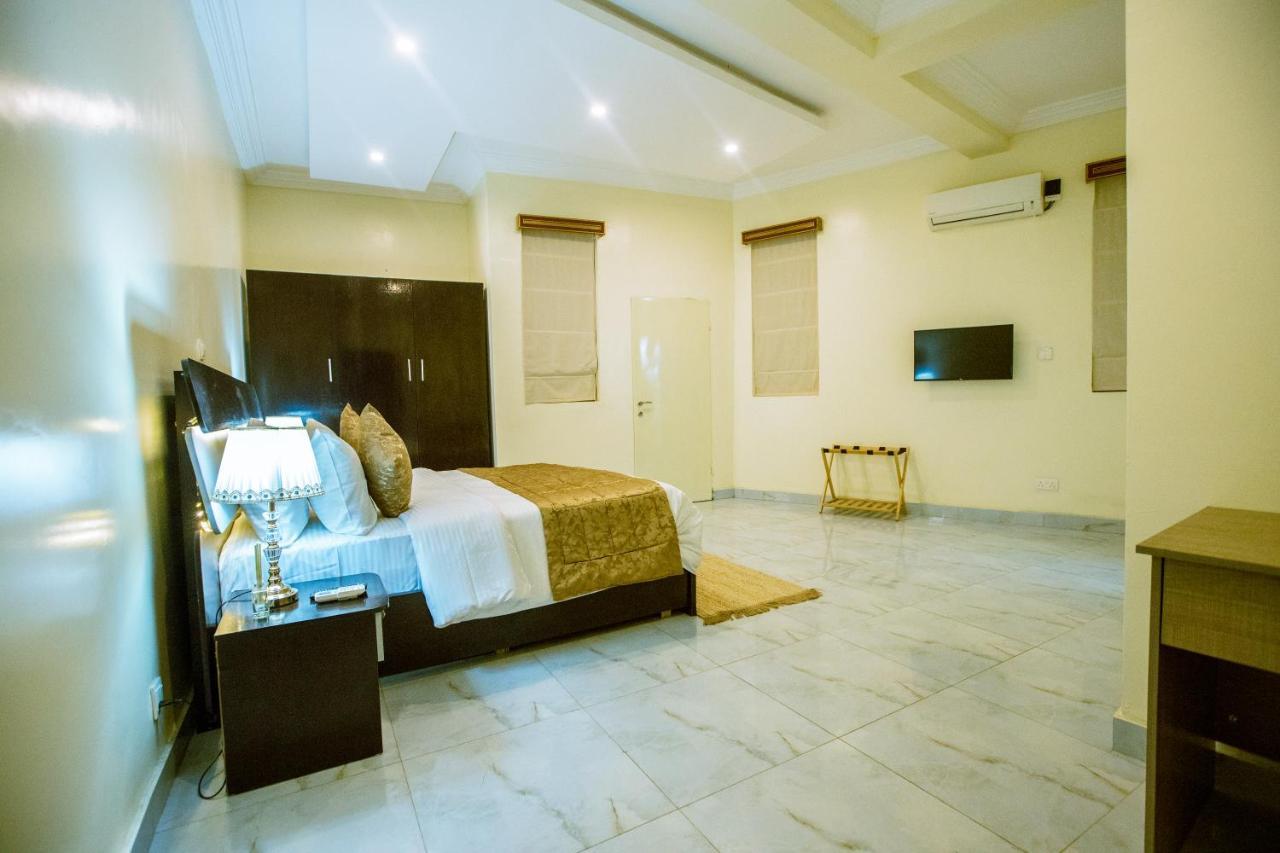 Apartment 79 Hotel & Suite อีเคจา ภายนอก รูปภาพ